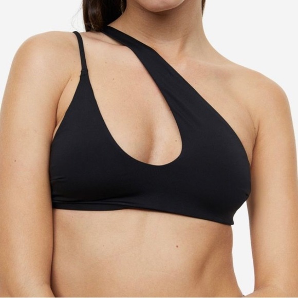 H&M Asymmetric Padded Bikini Top - Picture 1 of 9